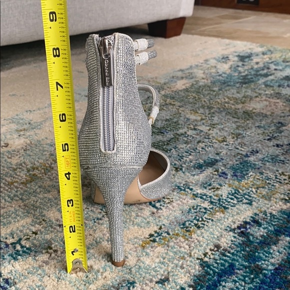 Heels Gianni Bini Anyssah Silver - Picture 5 of 6